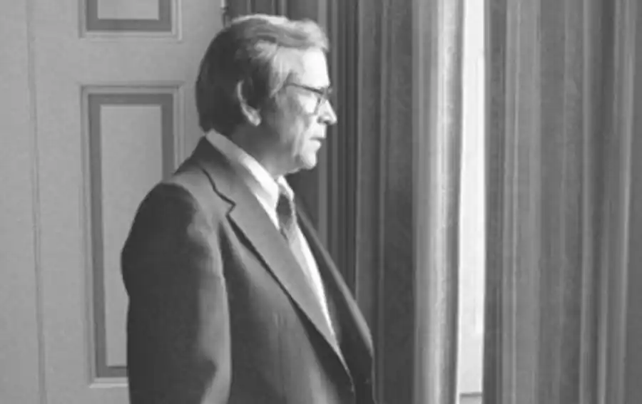 A black and white photo of Howard Baker
