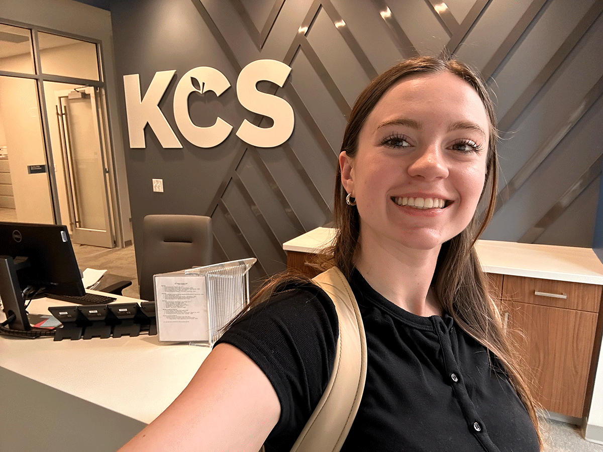 Photo of graduate Caroline Grossman at the Knox County Schools Office