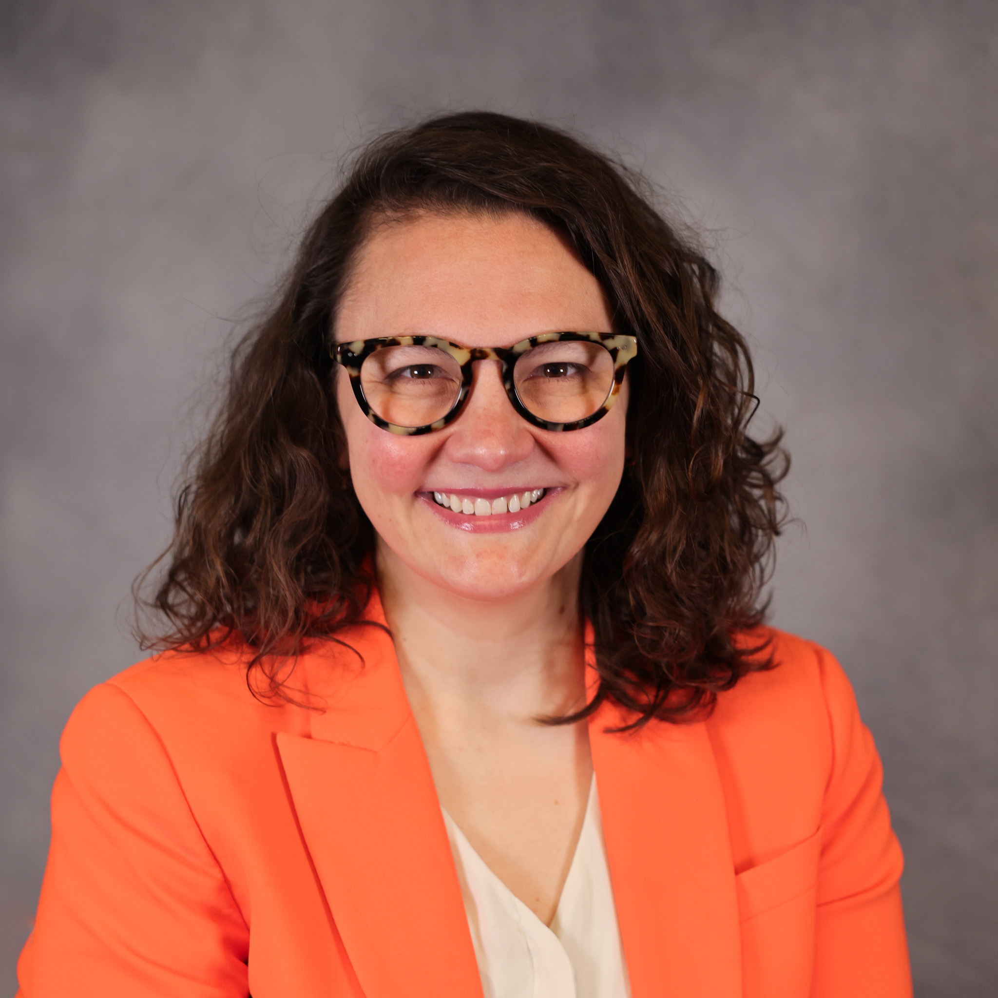 Headshot of Mary Beth Woodward