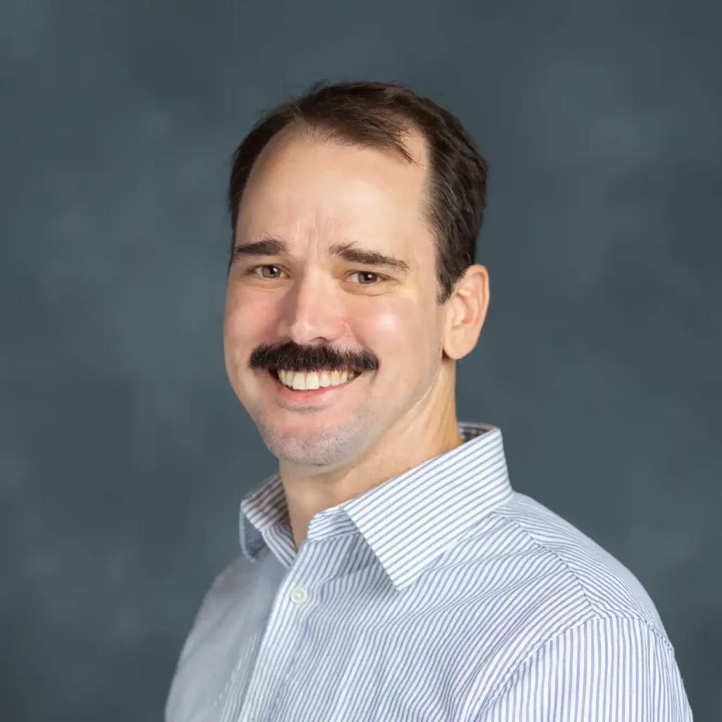 Headshot of Andrew Balthrop